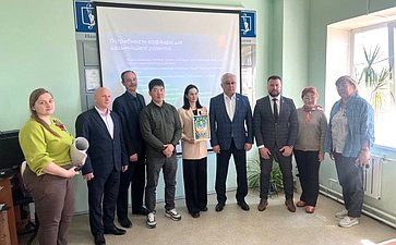 Баир Жамсуев осмотрел материальную базу кафедры стрельбы из лука в городе Чита