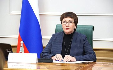 Елена Перминова