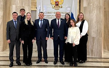 Алексей Кондратенко встретился с молодыми учёными