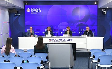 Пресс-конференция Комитета СФ по социальной политике по итогам работы в осеннюю сессию 2022 года