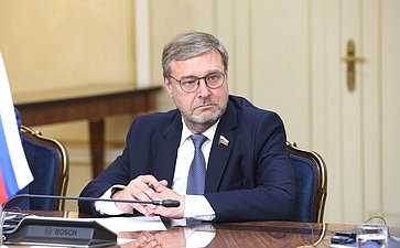Константин Косачев