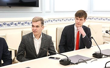 Лилия Гумерова встретилась со студентами из Республики Башкортостан, учащимися в ведущих московских вузах