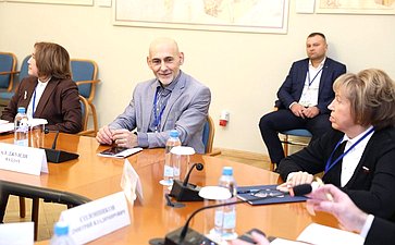 Сенаторы приняли участие в круглом столе на тему «Образовательные мосты: университеты и языковые центры как важный фактор продвижения русского языка за рубежом»
