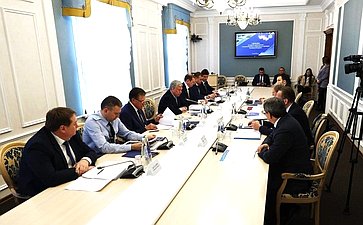 Сергей Рябухин принял участие в совещании по вопросам развития сферы транспорта в Ульяновской области