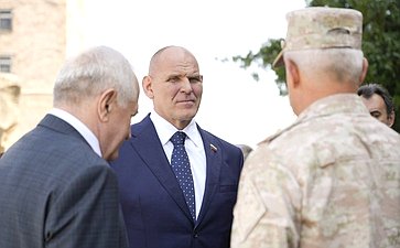 Александр Карелин