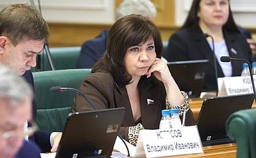 Анна Кочерова