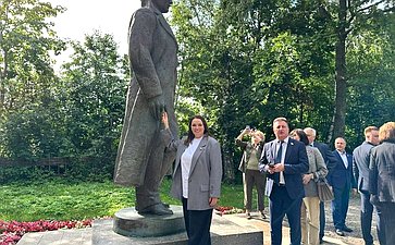 Круглый стол Комитета СФ по науке, образованию и культуре совместно с Комитетом СФ по федеративному устройству, региональной политике, МСУ и делам Севера «О совершенствовании законодательства Российской Федерации об охране объектов культурного наследия»