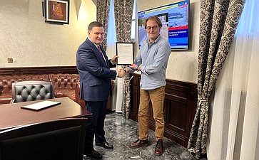 Сергей Перминов поблагодарил журналистов Ленинградской области за профессионализм