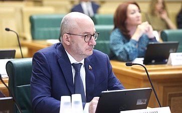 Олег Цепкин