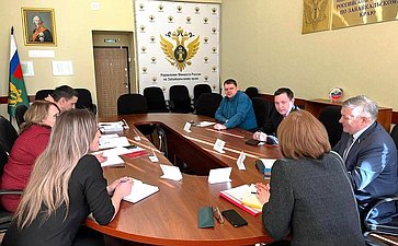 Сергей Михайлов в рамках парламентского контроля провел совещание по вопросам оказания нотариальных услуг в регионе