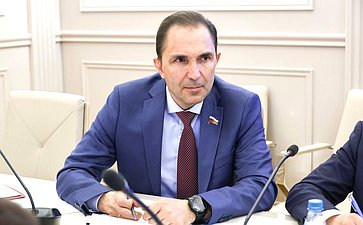 Андрей Хапочкин