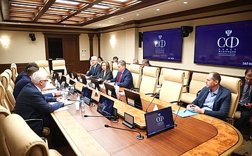 Совместное совещание комитетов СФ «Проект федерального бюджета на 2026–2028 годы: приоритеты финансирования государственной программы Российской Федерации «Развитие авиационной промышленности»