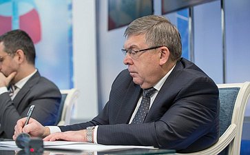 Рязанский. Заседание секции  «Церковь, общество, государство, межрелигиозное сотрудничество» в рамках IV Рождественских парламентских встреч в СФ»