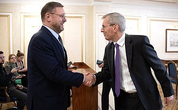 Встреча К. Косачева с Чрезвычайным и Полномочным послом Великобритании в РФ Лори Бристоу