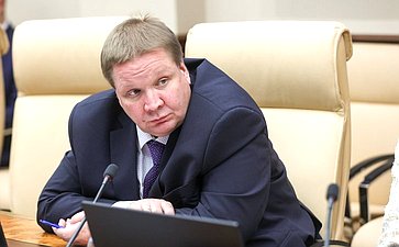 Круглый стол Комитета СФ по конституционному законодательству и государственному строительству «Правовое регулирование коллективных исков: проблемы применения и пути их решения»