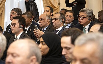 Фарит Мухаметшин принял участие во встрече руководства Группы «Россия – Исламский мир» с послами государств-членов Организации исламского сотрудничества