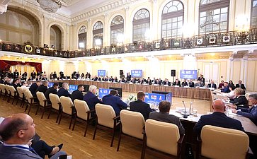 Встреча Председателя СФ Валентины Матвиенко и Председателя Совета Республики Национального собрания Республики Беларусь Натальи Кочановой с руководителями органов государственной власти субъектов Российской Федерации и регионов Республики Беларусь