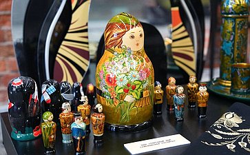 Инна Святенко приняла участие в награждении победителей II Российской премии в области народных художественных промыслов «На_родном»