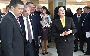 Открытие в Совете Федерации выставки, организованной Счетной палатой РФ, посвященной 30-летию российского парламентаризма и развитию парламентского контроля