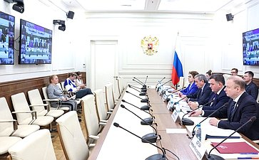 Совещание Комитета Совета Федерации по федеративному устройству, региональной политике, местному самоуправлению и делам Севера с участием представителей федеральных органов исполнительной власти