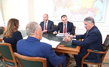 Рабочая встреча заместителя Председателя СФ Юрия Воробьева с Руководителем Федерального агентства по техническому регулированию и метрологии Антоном Шалаевым