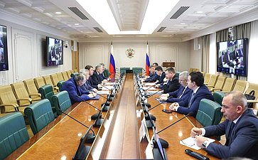 Круглый стол Комитета СФ по экономической политике на тему «О расширении маршрутной сети воздушных перевозок, выполняемых из аэропортов Дальнего Востока»