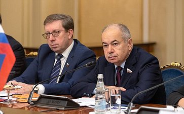 Алексей Майоров и Ильяс Умаханов