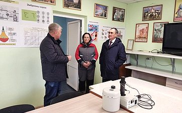 Николай Федоров посетил одно из крупнейших агропредприятий Чувашии