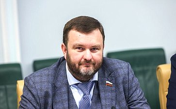 Дмитрий Ворона