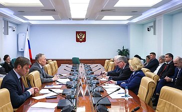 Совещание Комитета Совета Федерации по федеративному устройству, региональной политике, МСУ и делам Севера на тему «Актуальные вопросы реализации Федерального закона «О северном завозе»»