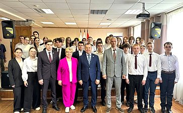 Игорь Мурог продолжил профориентационный проект для 700 школьников в Шиловском районе