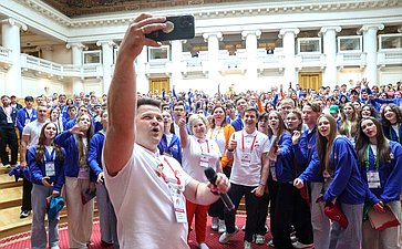 Председатель Совета Федерации Валентина Матвиенко встретилась с участниками культурно-образовательного проекта «Поезд Памяти»