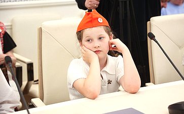 Встреча Айрата Гибатдинова со школьниками Ульяновской области