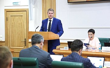 Расширенное заседание Комиссии СФ по мониторингу законодательства Российской Федерации в сфере государственного контроля (надзора) и муниципального контроля в РФ