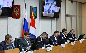Александр Ролик и Виталий Алтабаев провели расширенное совещание «Перспективы развития малого и среднего предпринимательства на Дальнем Востоке и в Арктике, в том числе в рамках режима Свободный порт Владивосток (СПВ)»