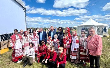Анатолий Артамонов принял участие в мероприятиях Дня Калужского поля