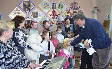 18-04 Воробьев центр Семья 4