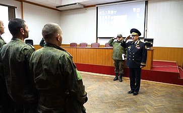 Николай Кондратюк провел встречу с мобилизованными жителями Пензенской области