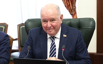 Григорий Карасин