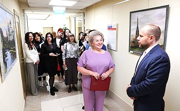 Презентация выставки работ наставников победителей Всероссийского художественного конкурса «Жизнь деленная на граммы»