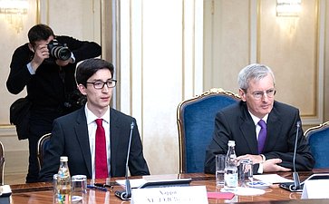 Встреча К. Косачева с Чрезвычайным и Полномочным послом Великобритании в РФ Лори Бристоу