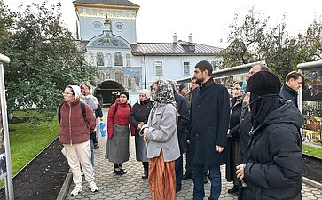 Сенаторы осмотрели площадки, отведенные под реализацию проектов комплексного развития территории и Церковь Иоанна Предтечи в Толчкове