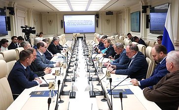Заседание Комиссии Совета Федерации по информационной политике и взаимодействию со СМИ «22 июня 1941-го: битва за правду. Против искажения истории»