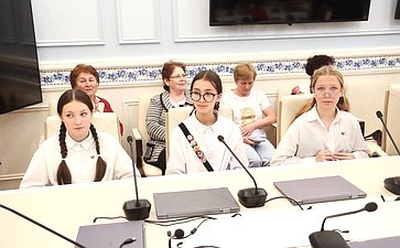 Встреча Айрата Гибатдинова со школьниками Ульяновской области