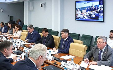 Совещание на тему «Использование потенциала Северного морского пути в современных условиях»