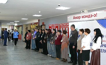 Альбина Кириллова в ходе поездки в регион приняла приняла участие во всероссийской акции «Сдаем вместе. День сдачи ЕГЭ с родителями»