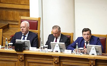 Пленарное заседание XI Невского международного экологического конгресса