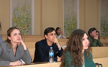Серия питч-сессий научных проектов участников Всероссийского летнего слёта «Россия – страна ученых. Медицина Молодая»