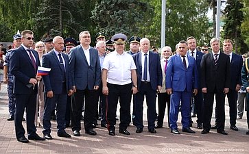 Сергей Рябухин в Ульяновской области принял участие в мероприятиях, посвященных Дню государственного флага России