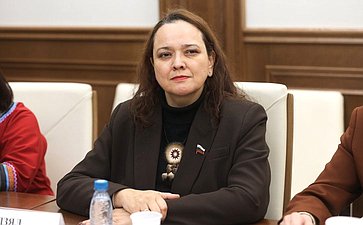 Анна Отке